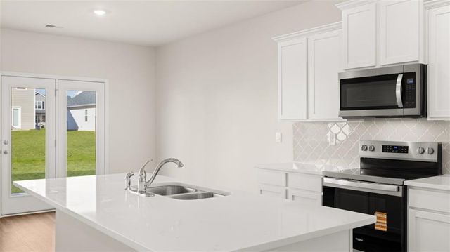 214 Cattle Drive, Perry, GA 31069