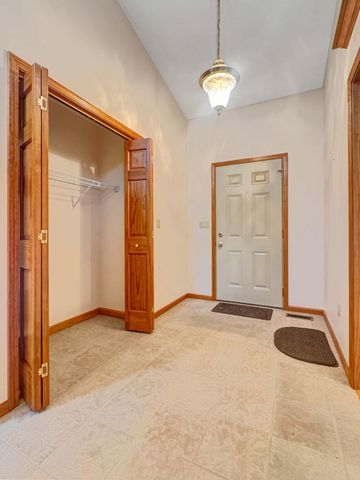 19 Laurel Bend 19 Laurel Bend, Urbana, OH 43078