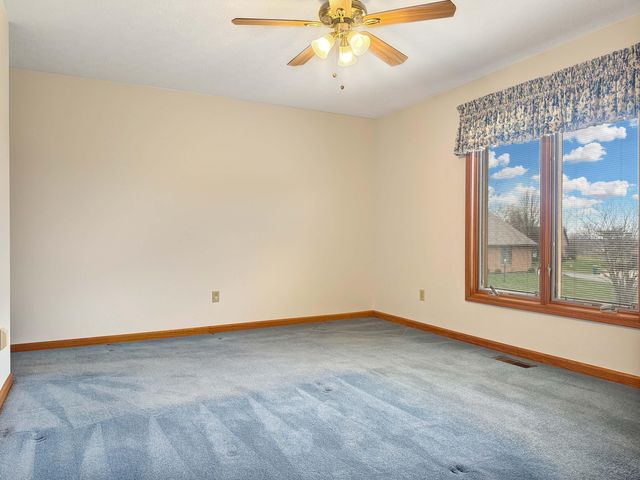 19 Laurel Bend 19 Laurel Bend, Urbana, OH 43078