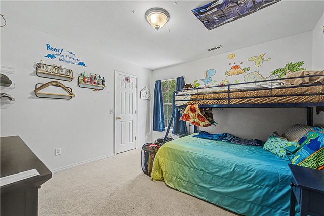 1844 N Buckley Drive, Fayetteville, AR 72701
