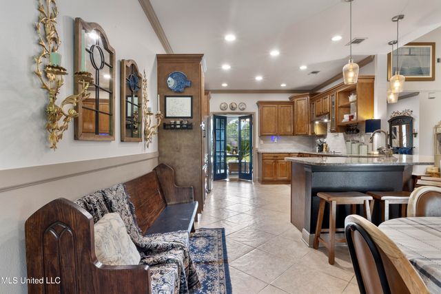 1005 Maple Street, Waveland, MS 39576