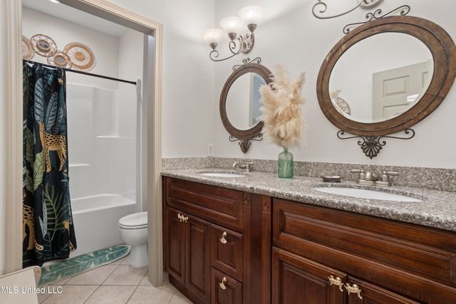 1005 Maple Street, Waveland, MS 39576