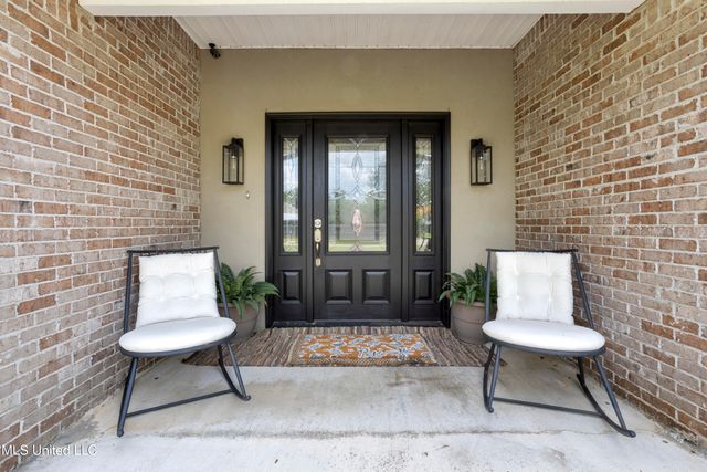 1005 Maple Street, Waveland, MS 39576