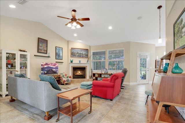 20641 NW 166TH PLACE, High Springs, FL 32643