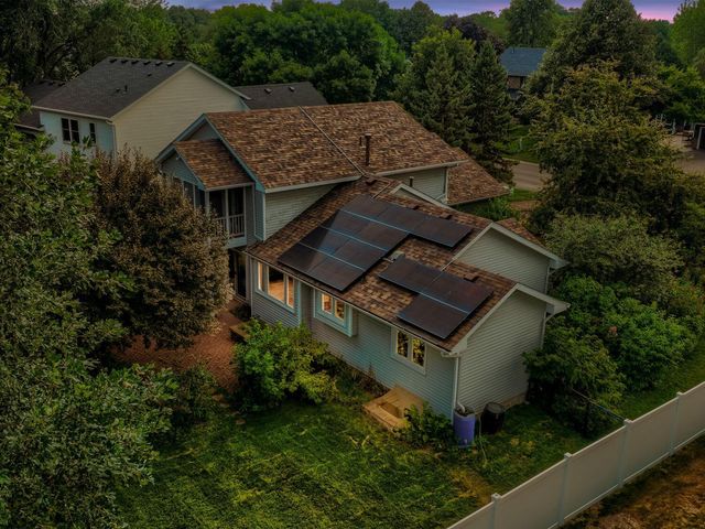 1119 Bonnieview Drive, Woodbury, MN 55129