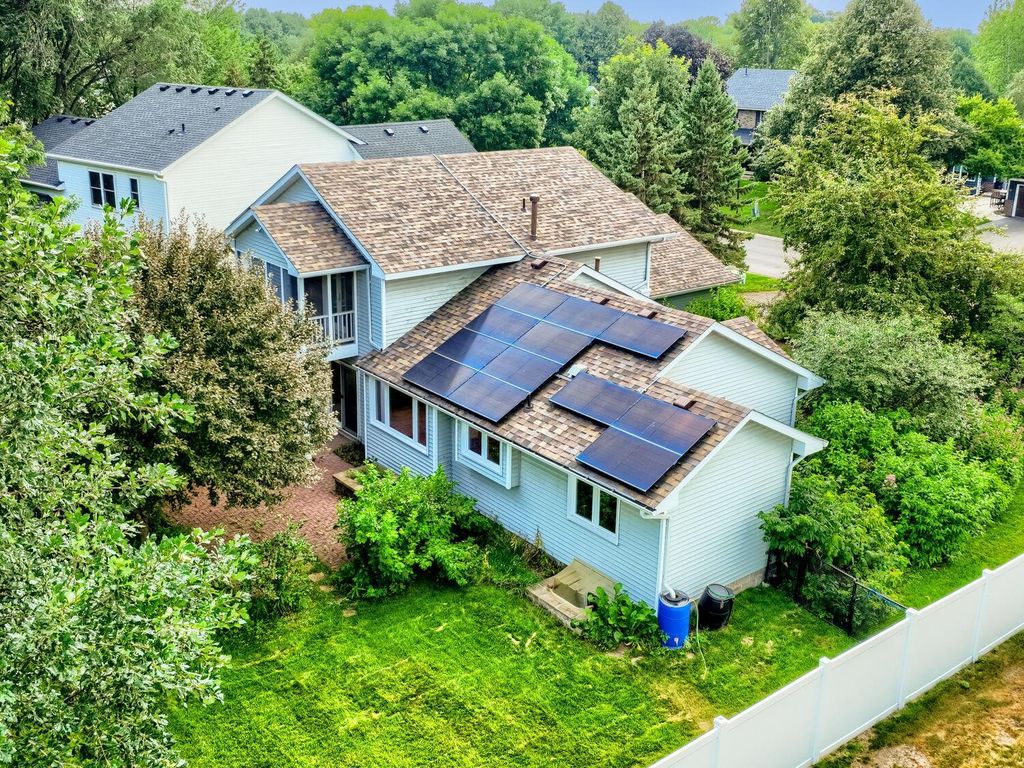 1119 Bonnieview Drive, Woodbury, MN 55129 — photo 5