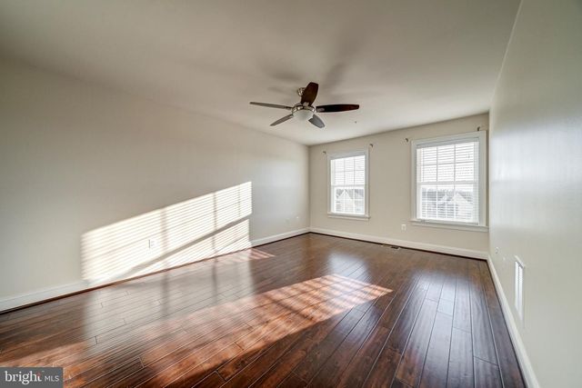 42590 WILDLY TER, Ashburn, VA 20148