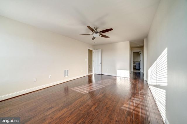42590 WILDLY TER, Ashburn, VA 20148