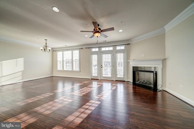 42590 WILDLY TER, Ashburn, VA 20148
