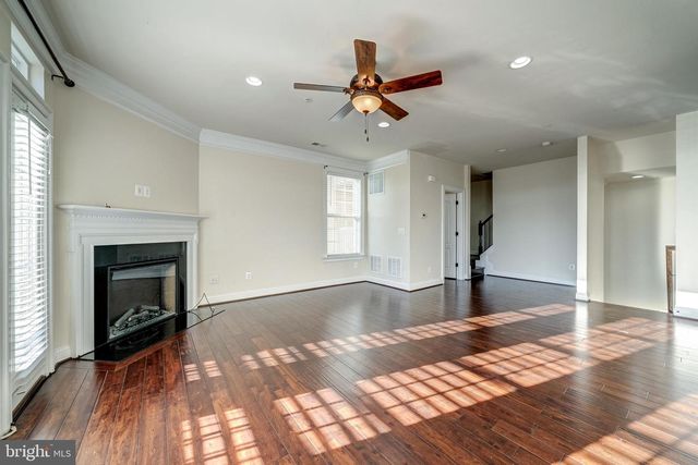42590 WILDLY TER, Ashburn, VA 20148