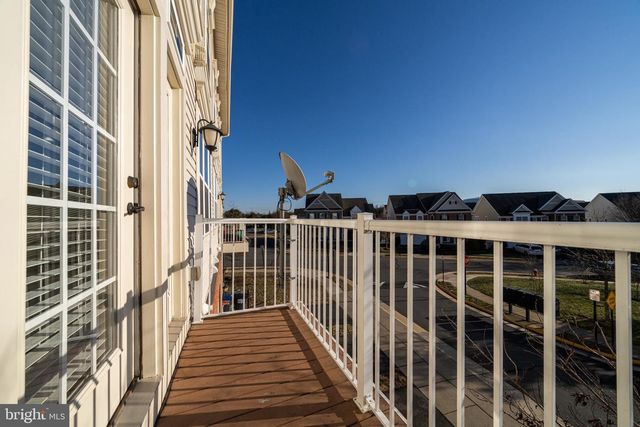 42590 WILDLY TER, Ashburn, VA 20148