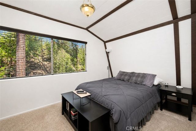 1916 Rustic Way, Pine Mountain Club, CA 93222