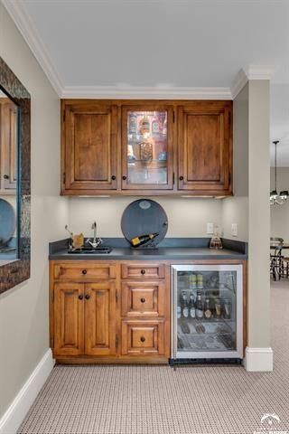 208 Fall Creek Drive, Lawrence, KS 66049