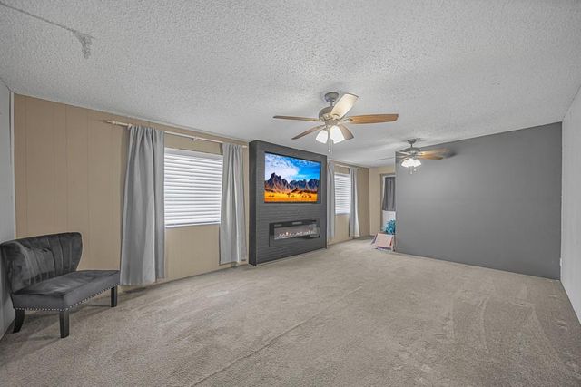 3411 Thermal Place, Thermal, CA 92274