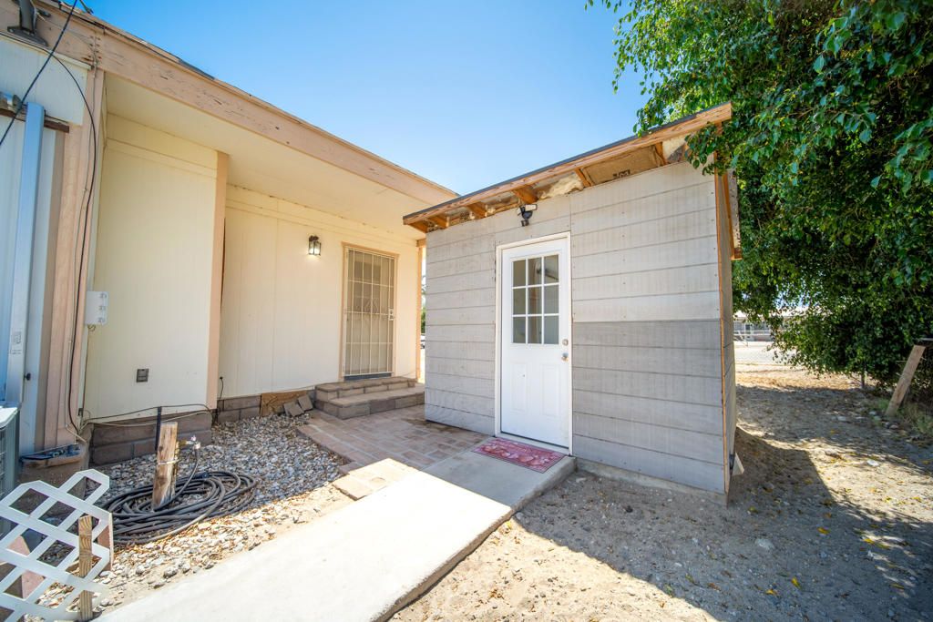Image 31 of property listing at 3411 Thermal Place, Thermal, CA 92274