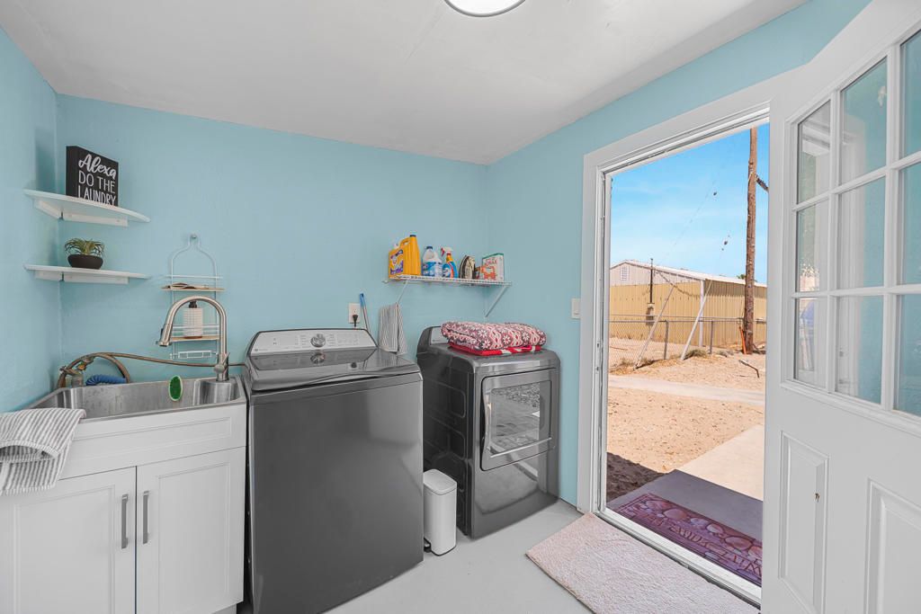 Image 35 of property listing at 3411 Thermal Place, Thermal, CA 92274