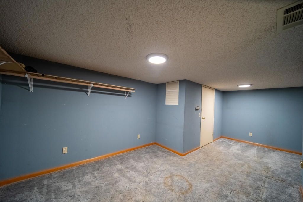Image 51 of property listing at 3411 Thermal Place, Thermal, CA 92274