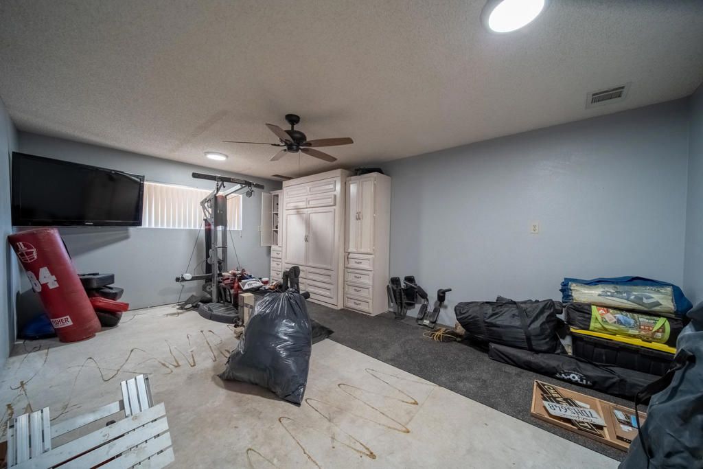Image 56 of property listing at 3411 Thermal Place, Thermal, CA 92274