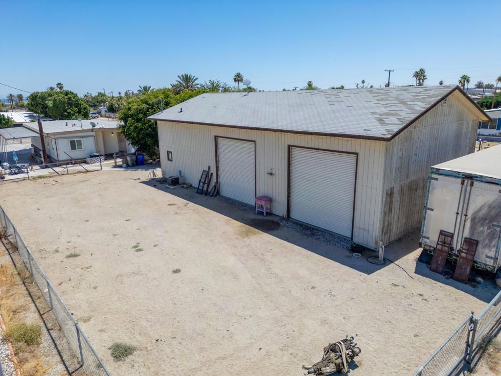 Image 66 of property listing at 3411 Thermal Place, Thermal, CA 92274