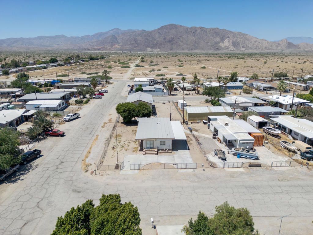 Image 72 of property listing at 3411 Thermal Place, Thermal, CA 92274