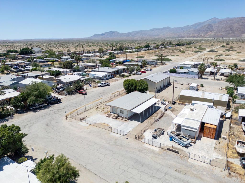 Image 73 of property listing at 3411 Thermal Place, Thermal, CA 92274