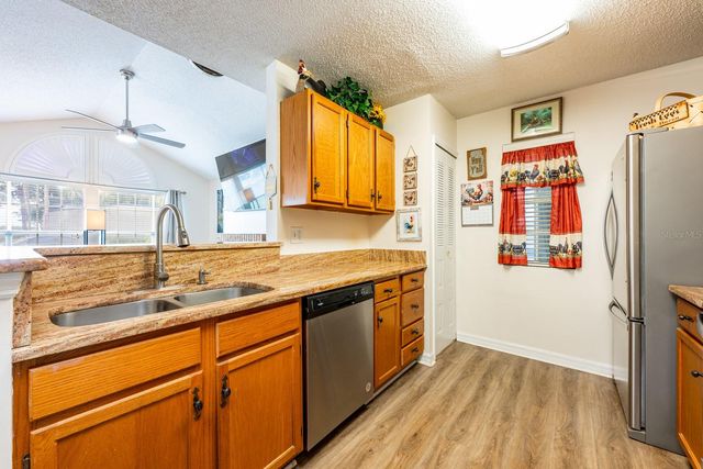 954 FOREST RIDGE COURT 106, Lake Mary, FL 32746