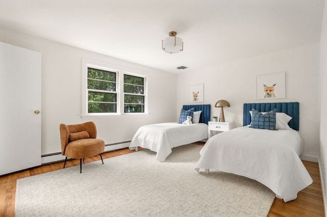 43 Meredith Circle, Needham, MA 02492