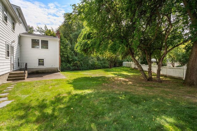 43 Meredith Circle, Needham, MA 02492