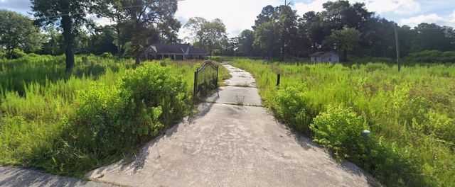 33222 Coe Lane, Magnolia, TX 77354
