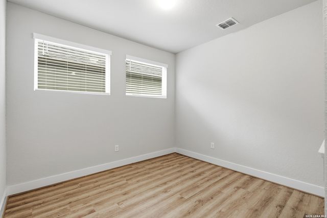 8851 Oakland Rd Unit 10, San Antonio, TX 78240