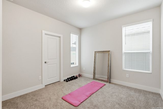 8851 Oakland Rd Unit 10, San Antonio, TX 78240