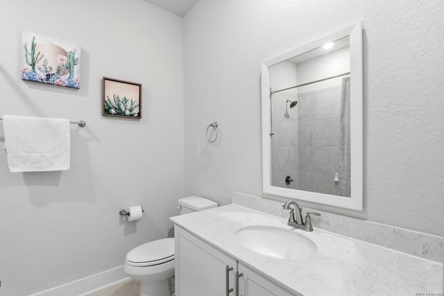 8851 Oakland Rd Unit 10, San Antonio, TX 78240