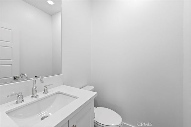 235 Carmona, Lake Forest, CA 92630