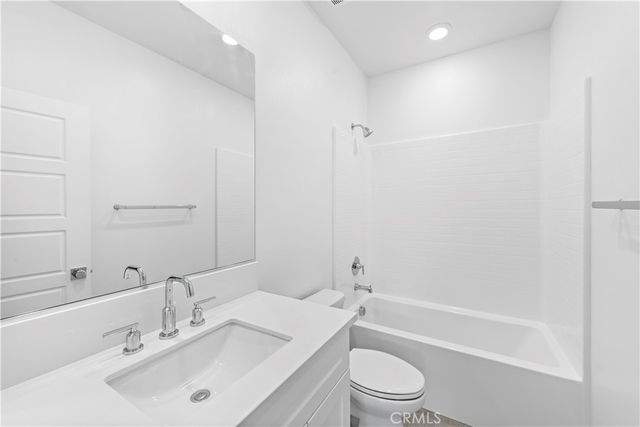 235 Carmona, Lake Forest, CA 92630