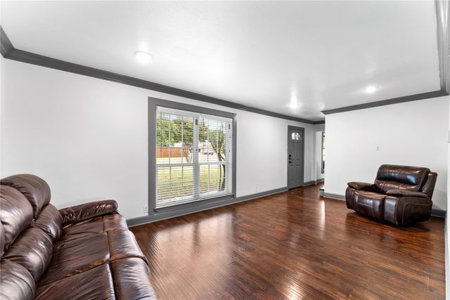 3500 Byrd Drive, Mesquite, TX 75150