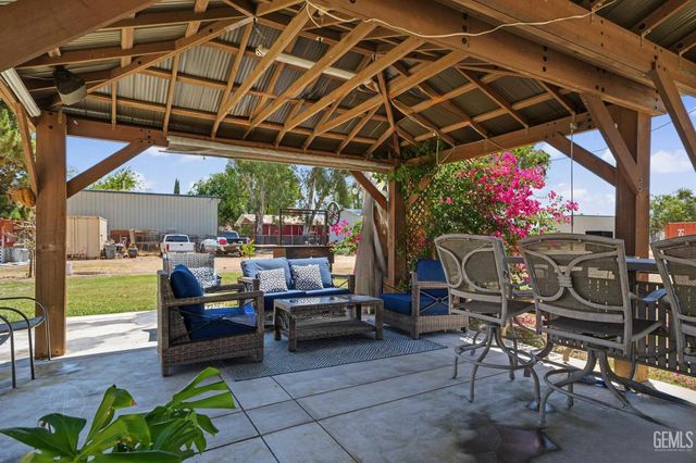 12420 Paddock Place, Bakersfield, CA 93312