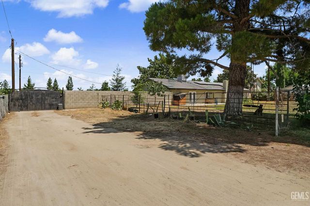 12420 Paddock Place, Bakersfield, CA 93312