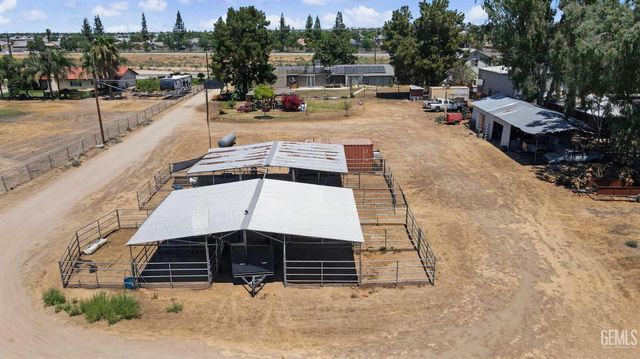 12420 Paddock Place, Bakersfield, CA 93312