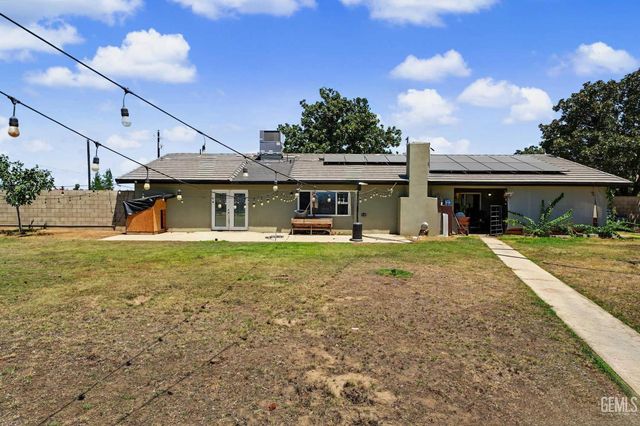12420 Paddock Place, Bakersfield, CA 93312