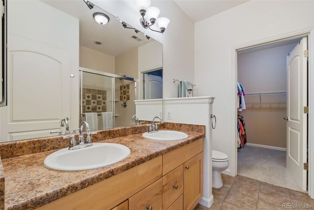 8551 Gold Peak Drive B, Highlands Ranch, CO 80130