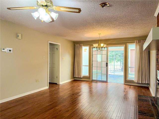 951 Bowen Estates Road, Russellville, AR 72802