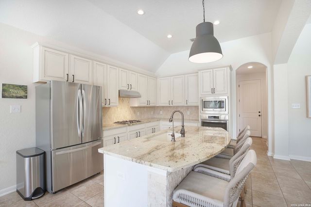 3806 Brahman, Bulverde, TX 78163