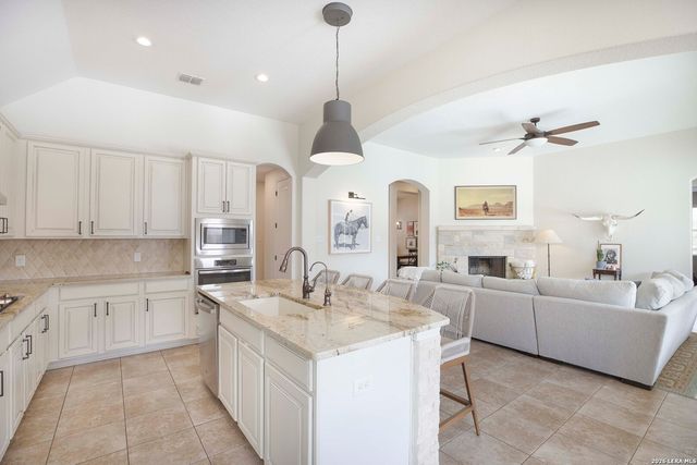 3806 Brahman, Bulverde, TX 78163