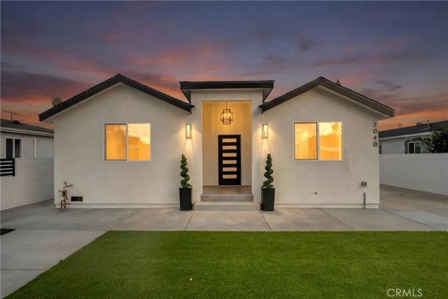 7040 Tyrone Avenue, Van Nuys, CA 91405