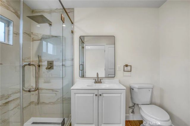 7040 Tyrone Avenue, Van Nuys, CA 91405