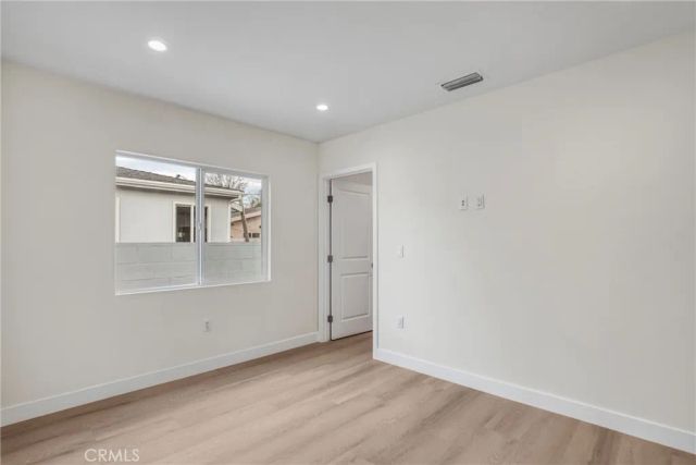 7040 Tyrone Avenue, Van Nuys, CA 91405