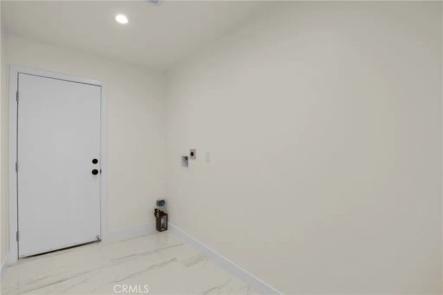 7040 Tyrone Avenue, Van Nuys, CA 91405