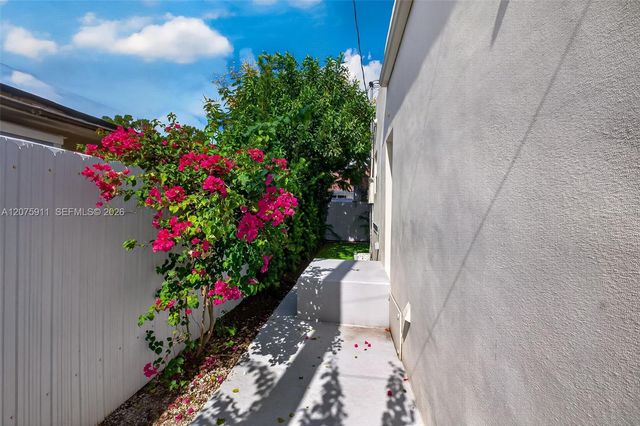 2272 SW 13th Street, Miami, FL 33145