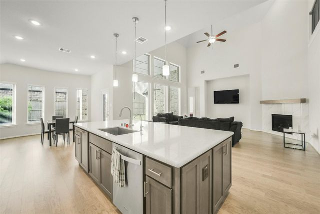 18327 Starlight Valley Trail, Cypress, TX 77433