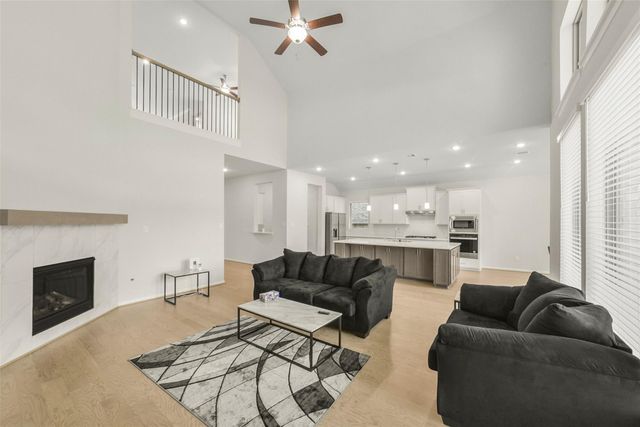 18327 Starlight Valley Trail, Cypress, TX 77433